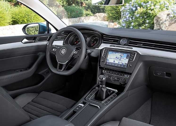 2016 Volkswagen Passat Sedan 1.4 TSI ACT (150 HP) Comfortline Manuel Özellikleri - arabavs.com