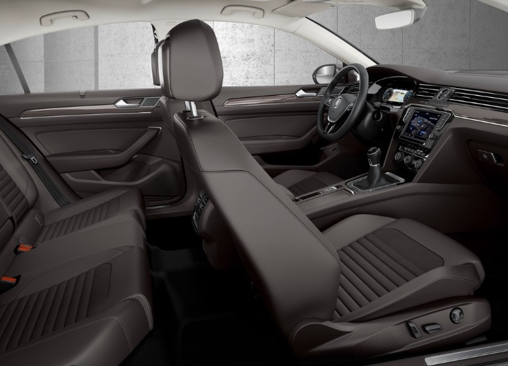 2016 Volkswagen Passat Sedan 2.0 TDI 150 PS (150 HP) Comfortline DSG Özellikleri - arabavs.com