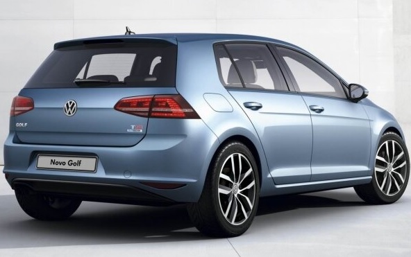 2016 Volkswagen Golf Hatchback 5 Kapı 1.6 TDI (110 HP) Bluemotion Manuel Özellikleri - arabavs.com