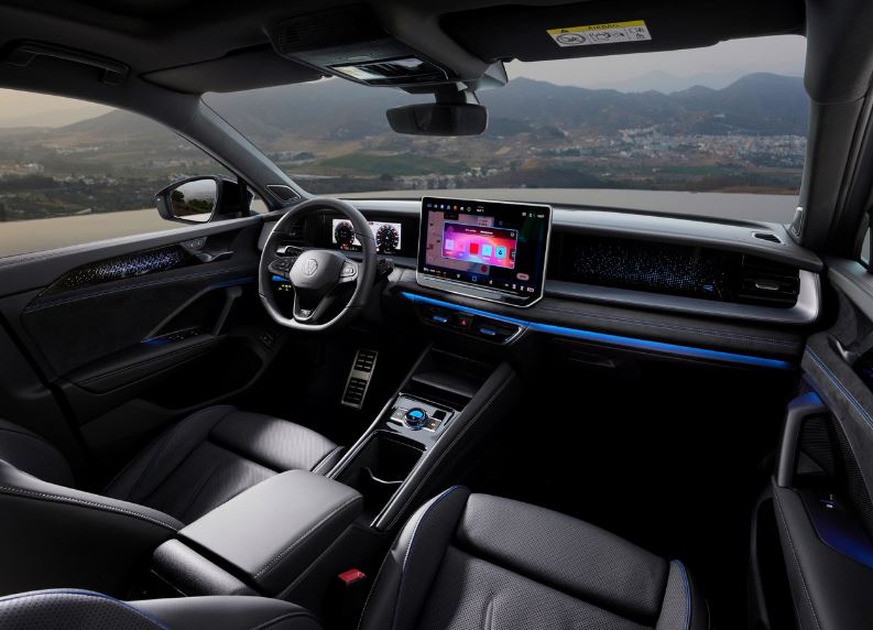 2026 Volkswagen Tayron SUV 1.5 eTSI (150 HP) Elegance DSG Özellikleri - arabavs.com