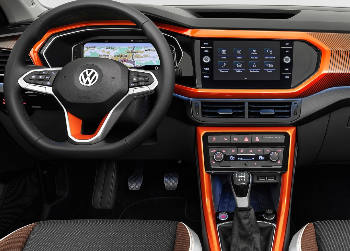2022 Volkswagen T-Cross Crossover 1.0 TSI (110 HP) Life Manuel Özellikleri - arabavs.com