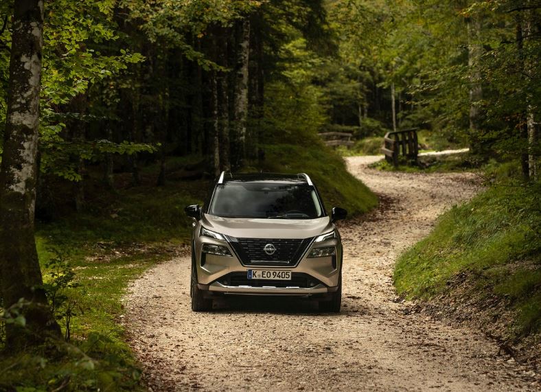 2025 Nissan X-Trail SUV 1.5 VCT (163 HP) Platinum Premium X-Tronic CVT Özellikleri - arabavs.com