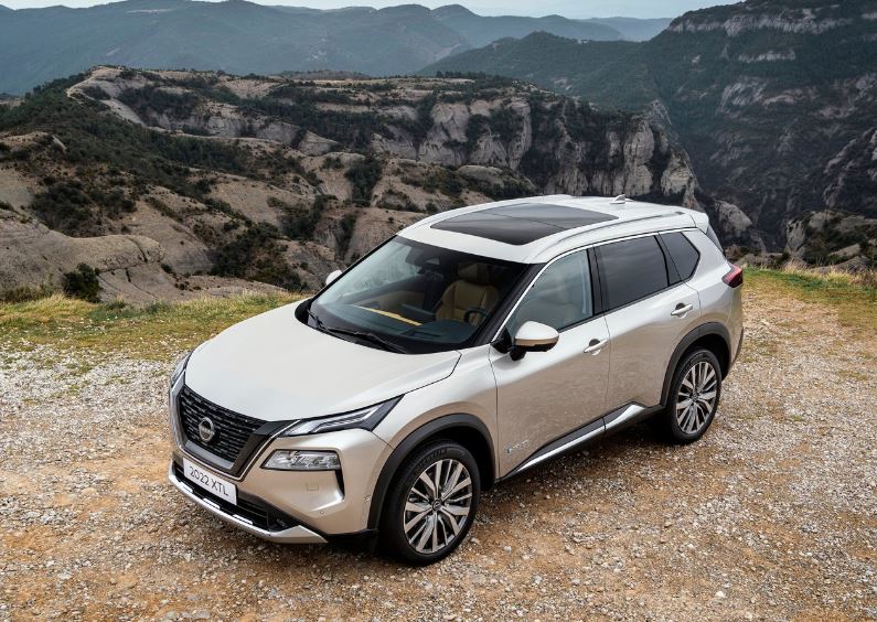 2025 Nissan X-Trail SUV 1.5 VCT (163 HP) Platinum Premium X-Tronic CVT Özellikleri - arabavs.com