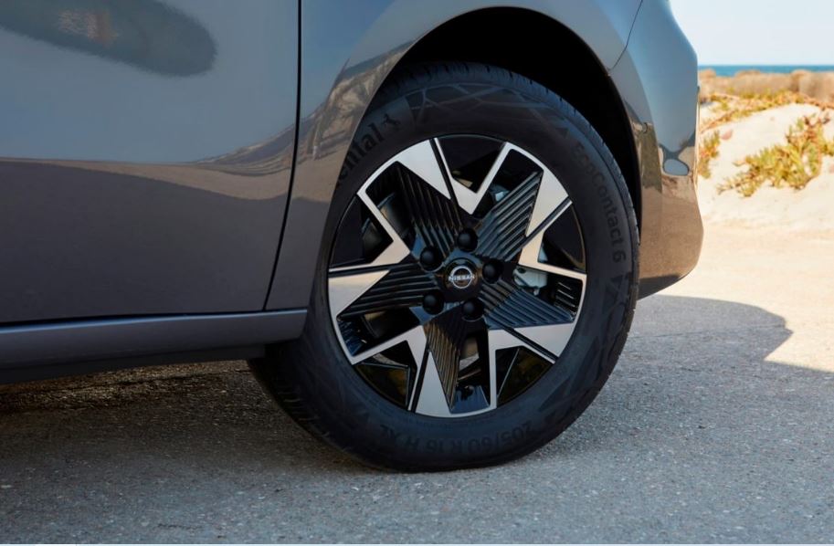 2025 Nissan Townstar Kombi 1.3 DIGT (130 HP) Tekna DCT Özellikleri - arabavs.com