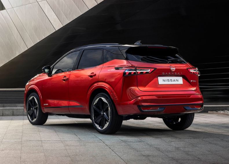 2026 Nissan Qashqai SUV 1.3 DIGT (158 HP) Platinum Premium CVT Özellikleri - arabavs.com