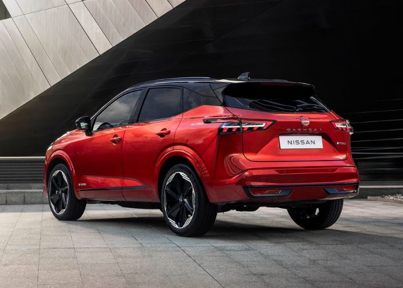 2026 Nissan Qashqai SUV 1.3 DIGT (158 HP) Platinum Premium CVT Özellikleri - arabavs.com