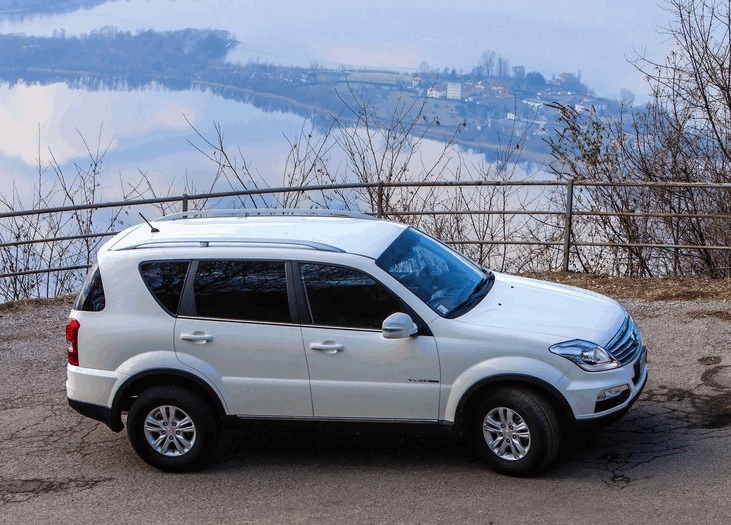 2015 Ssangyong Rexton SUV 2.0 4x2 (155 HP) Platinum Otomatik Özellikleri - arabavs.com