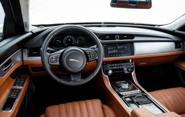 2018 Jaguar XF Sedan 2.0 D (180 HP) XF Otomatik Özellikleri - arabavs.com