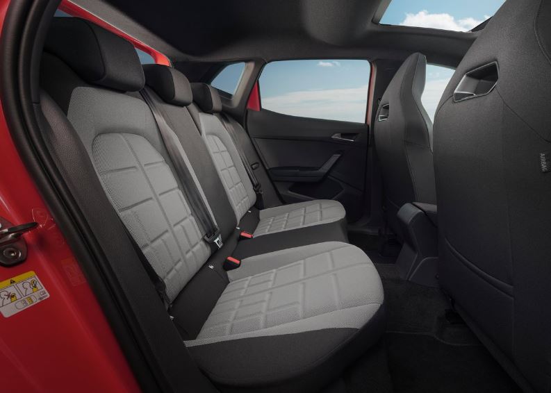 2026 Seat Ibiza Hatchback 5 Kapı 1.0 EcoTSI (116 HP) Style Plus DSG Özellikleri - arabavs.com