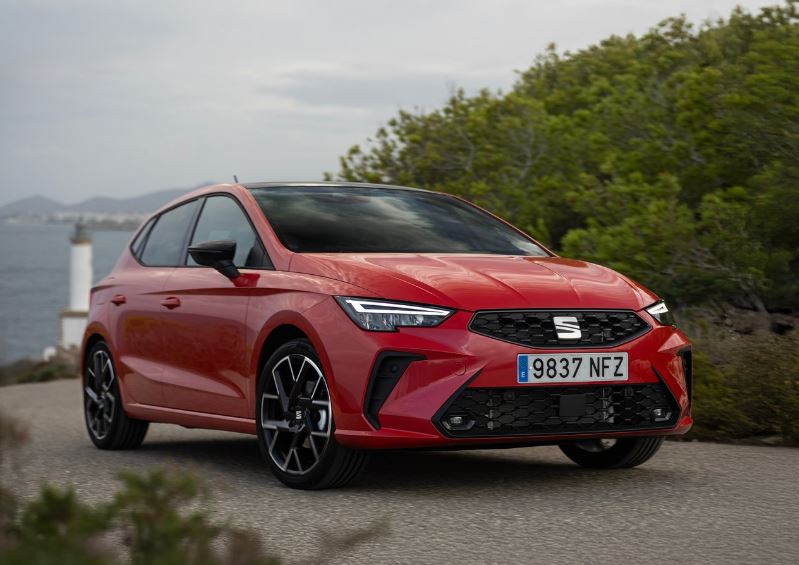 2026 Seat Ibiza Hatchback 5 Kapı 1.0 EcoTSI (116 HP) Style Plus DSG Özellikleri - arabavs.com