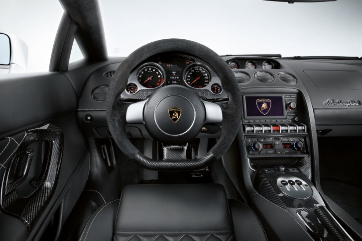 2014 Lamborghini Gallardo 5.2 Gallardo Karşılaştırması