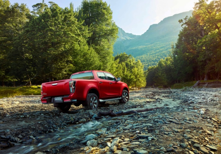 2025 Isuzu D-Max Pick Up 1.9D (164 HP) V-Life Otomatik Özellikleri - arabavs.com