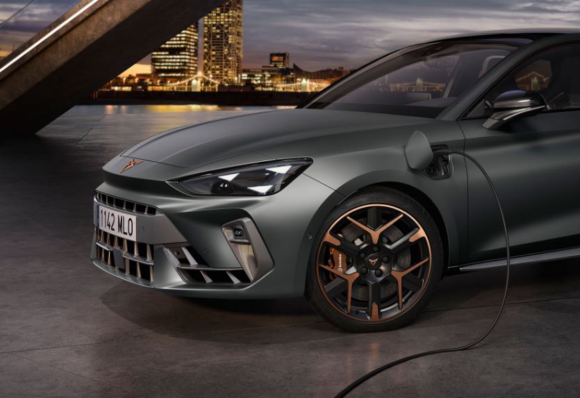 2026 Cupra Cupra Leon SUV 1.5 eTSI (150 HP) VZ-Line DSG Özellikleri - arabavs.com