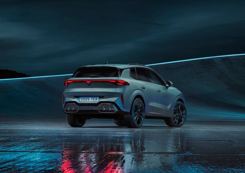2026 Cupra Terramar SUV 1.5 eTSI (150 HP) Supreme DSG Özellikleri - arabavs.com