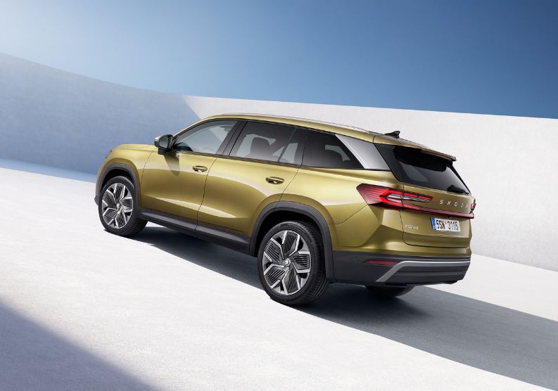 2026 Skoda Kodiaq SUV 1.5 TSI mHEV (150 HP) Prestige DSG Özellikleri - arabavs.com