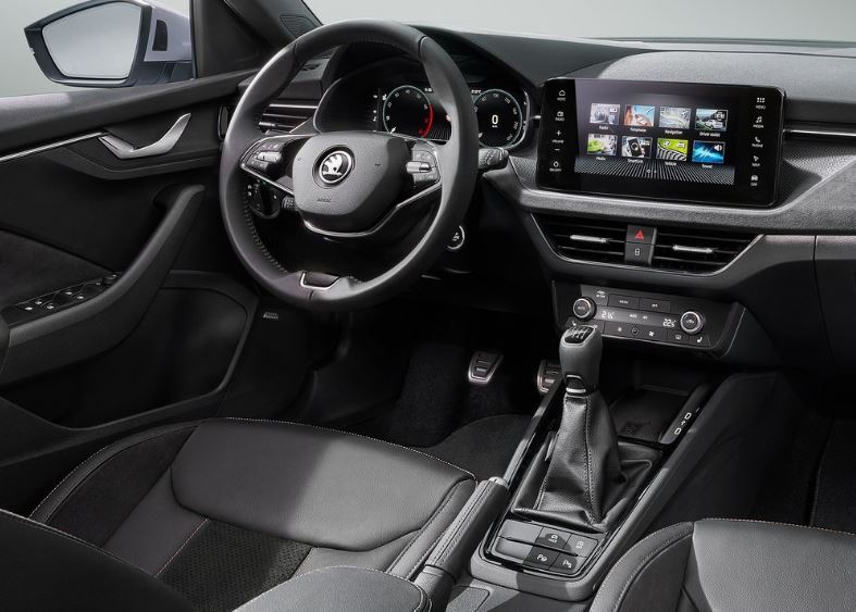 2026 Skoda Kamiq SUV 1.5 TSI (150 HP) Monte Carlo DSG Özellikleri - arabavs.com