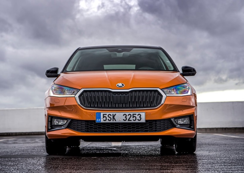 2026 Skoda Fabia Hatchback 5 Kapı 1.5 TSI (150 HP) Monte Carlo DSG Özellikleri - arabavs.com