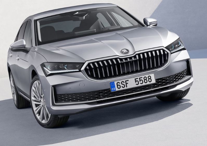 2025 Skoda Superb Sedan 1.5 TSI mHEV (150 HP) Prestige DSG Özellikleri - arabavs.com