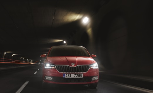 2019 Skoda Fabia Hatchback 5 Kapı 1.0 (75 HP) Ambition Manuel Özellikleri - arabavs.com