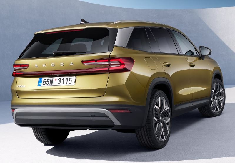 2025 Skoda Kodiaq SUV 1.5 TSI mHEV (150 HP) Premium DSG Özellikleri - arabavs.com