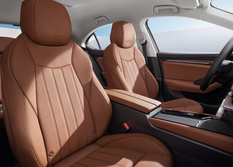 2026 Skoda Superb Sedan 1.5 TSI mHEV (150 HP) Prestige DSG Özellikleri - arabavs.com