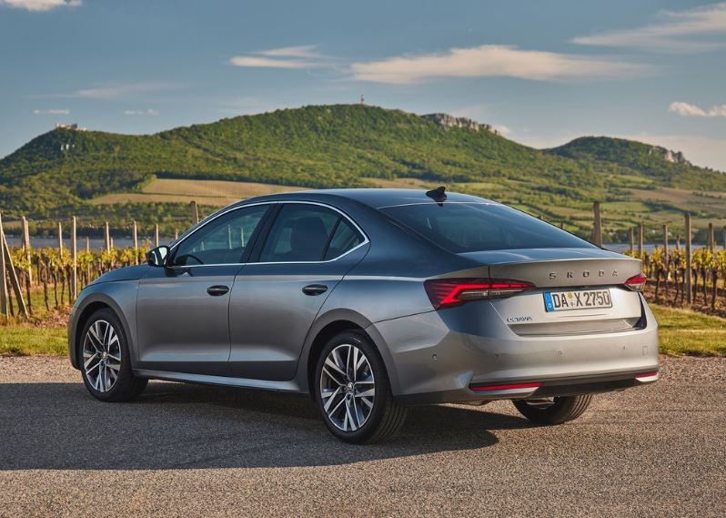 2024 Skoda Yeni Octavia Sedan 1.5 TSI eTEC (150 HP) Sportline DSG Teknik Özellikler, Ölçüler ve Bagaj Hacmi