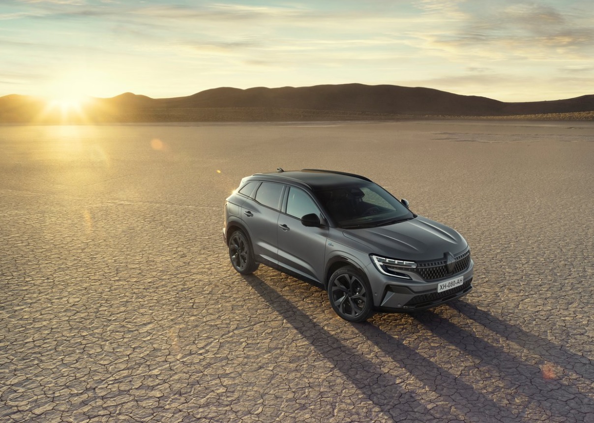 2025 Renault Austral SUV 1.3 Mild Hybrid (160 HP) Techno Esprit Alpine AT Özellikleri - arabavs.com