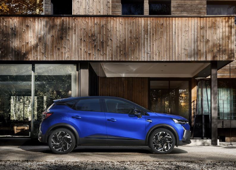 2025 Renault Captur SUV 1.3 Mild Hybrid (160 HP) Esprit Alpine EDC Özellikleri - arabavs.com