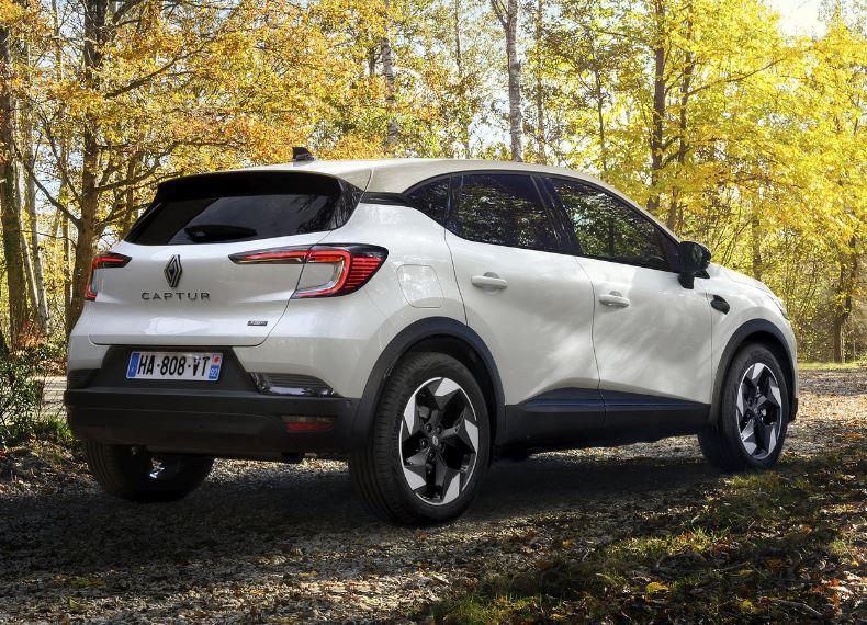 2025 Renault Captur SUV 1.3 Mild Hybrid (160 HP) Esprit Alpine EDC Özellikleri - arabavs.com