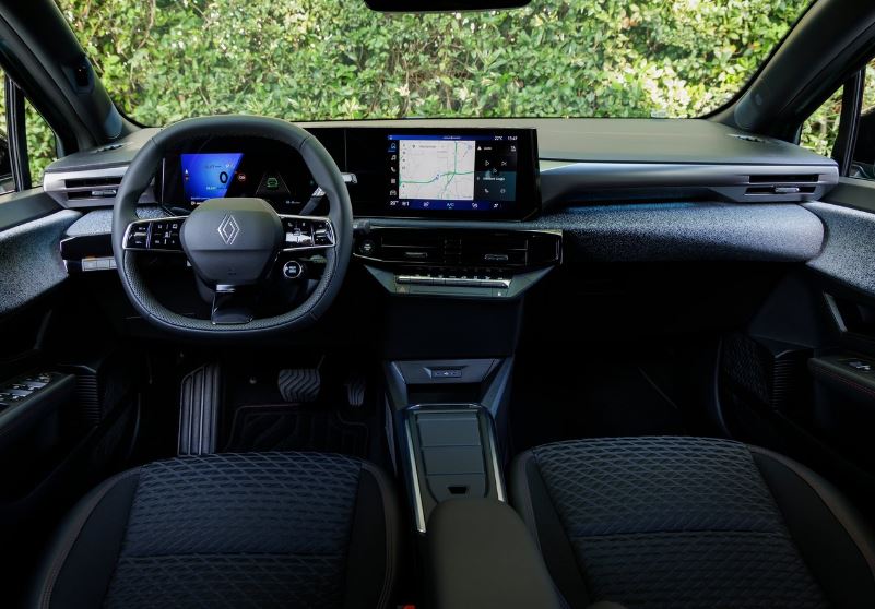 2026 Renault Clio Hatchback 5 Kapı 1.2 TCe (115 HP) esprit alpine EDC Özellikleri - arabavs.com