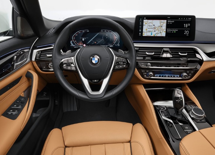 2021 BMW 5 Serisi Sedan 520i 1.6 (170 HP) M Sport Steptronic Özellikleri - arabavs.com