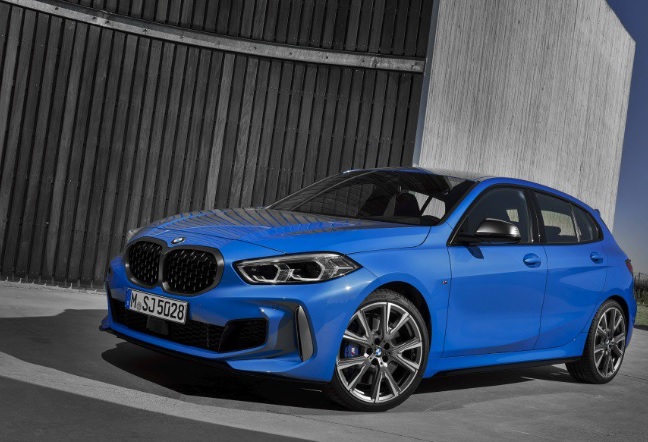 2019 BMW Yeni 1 Serisi Hatchback 5 Kapı 116d 1.5 (116 HP) Sport Line Otomatik Özellikleri - arabavs.com