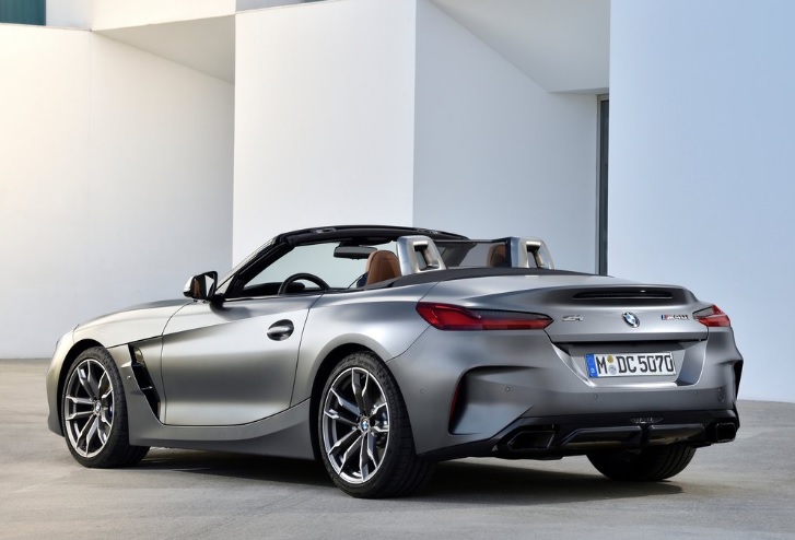 2025 BMW Z Serisi Cabrio Z4 2.0 sDrive30i (258 HP) M Sport Steptronic Özellikleri - arabavs.com