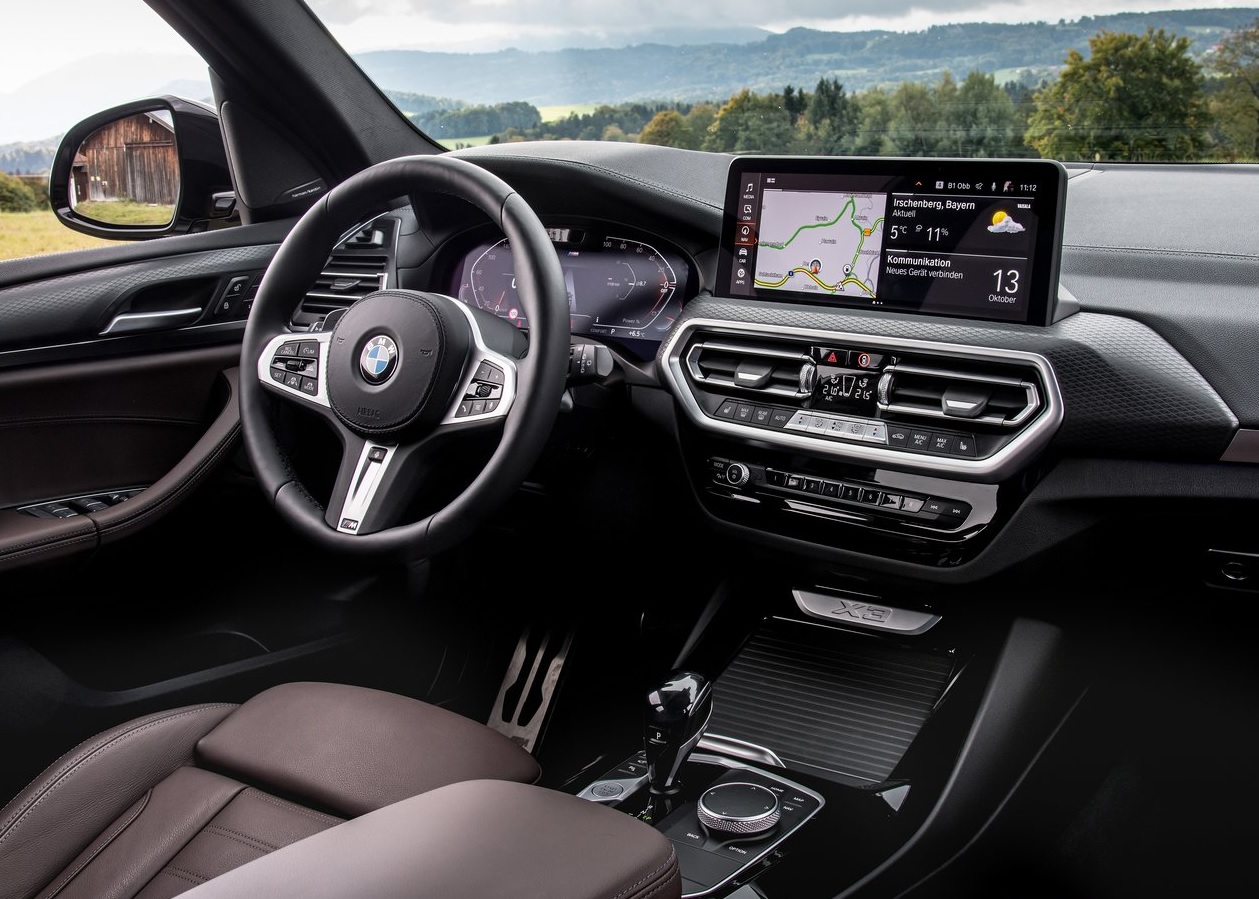 2024 BMW X3 SUV 1.6 sDrive20i (170 HP) M Sport Steptronic Özellikleri - arabavs.com