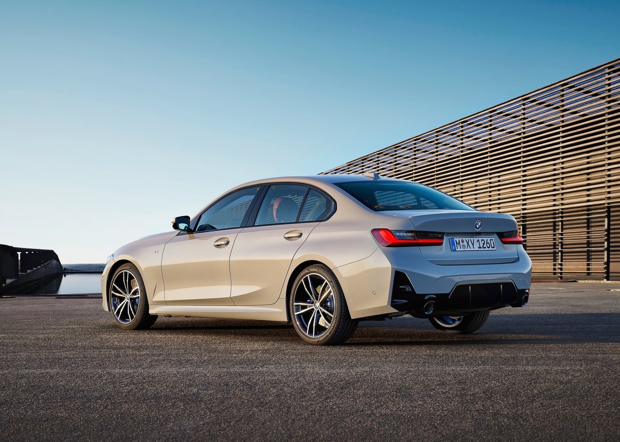 2025 BMW 3 Serisi Sedan 320i 1.6 (170 HP) Sport Line Otomatik Özellikleri - arabavs.com