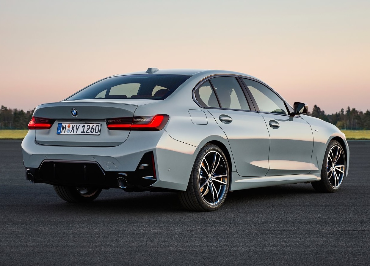 2025 BMW 3 Serisi Sedan 320i 1.6 (170 HP) Sport Line Otomatik Özellikleri - arabavs.com
