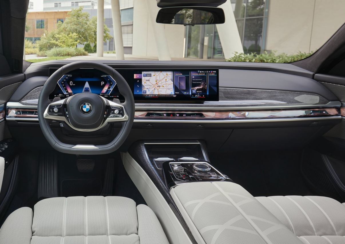 2025 BMW 7 Serisi Sedan 740Ld xDrive 3.0 (300 HP) M Excellence Steptronic Özellikleri - arabavs.com