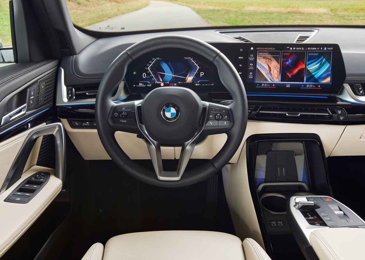 2023 BMW X1 SUV 1.5 sDrive18i (136 HP) M Sport Steptronic Özellikleri - arabavs.com