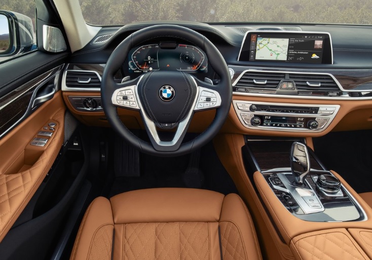 2020 BMW 7 Serisi Sedan 730Li 2.0 (265 HP) Pure Excellence Steptronic Özellikleri - arabavs.com