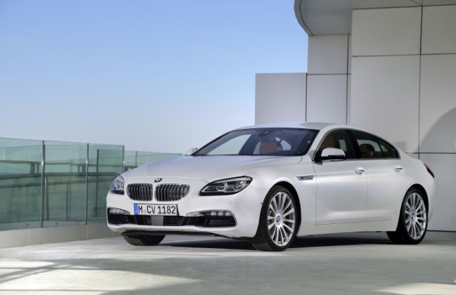 2017 BMW 6 Serisi Sedan 640d 3.0 (313 HP) Pure Otomatik Özellikleri - arabavs.com