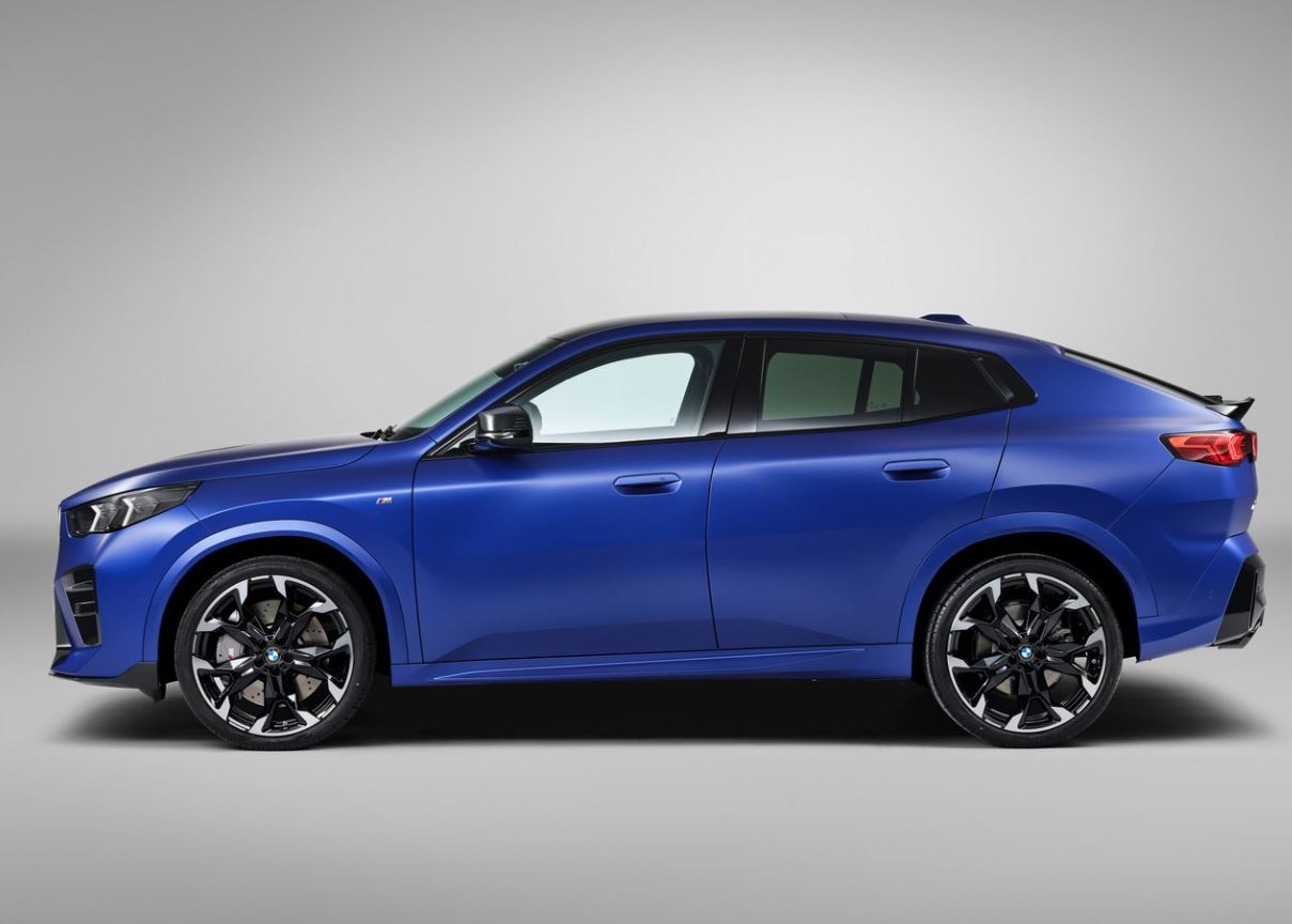 2026 BMW X2 SUV 1.5 sDrive20i (170 HP) X-Line Steptronic Özellikleri - arabavs.com