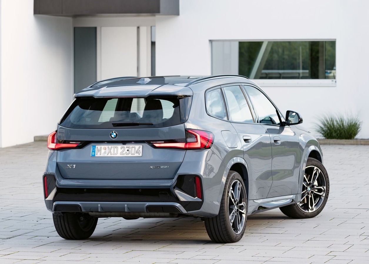 2024 BMW X1 1.5 sDrive20i 170 HP M Sport Steptronic Teknik Özellikleri, Yakıt Tüketimi