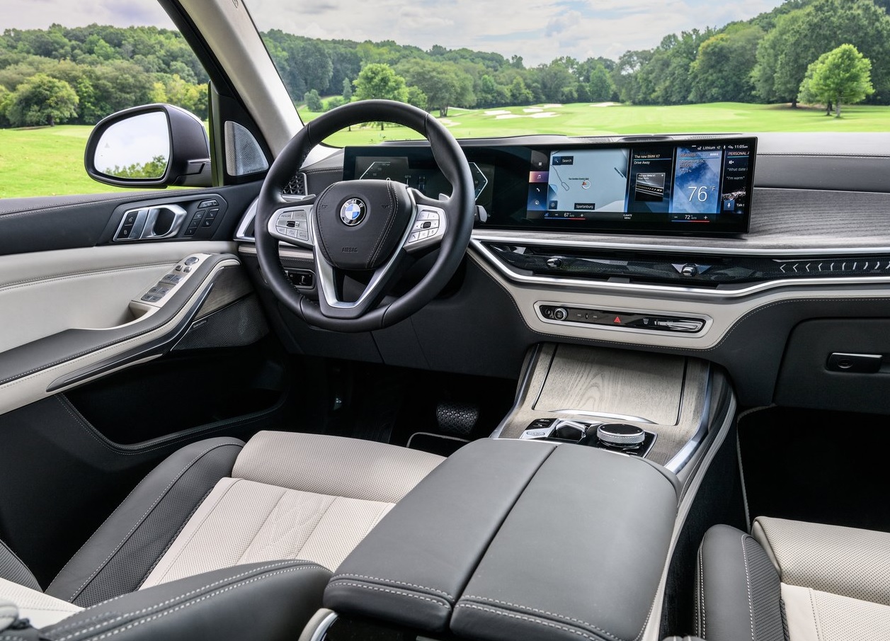 2025 BMW X7 SUV 3.0 xDrive40d (340 HP) M Excellence Steptronic Özellikleri - arabavs.com