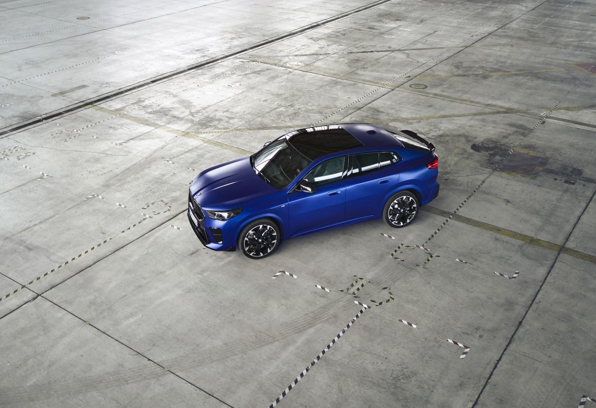 2025 BMW X2 SUV 1.5 sDrive20i (170 HP) M Sport Steptronic Özellikleri - arabavs.com
