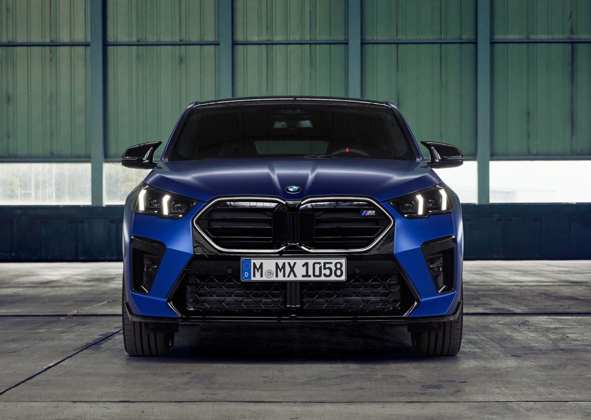 2025 BMW X2 SUV 1.5 sDrive20i (170 HP) M Sport Steptronic Özellikleri - arabavs.com