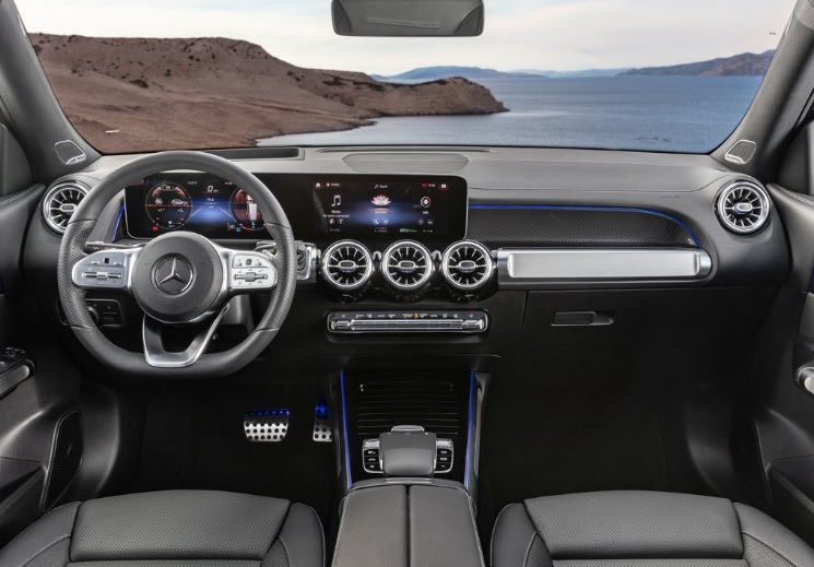 2022 Mercedes GLB SUV 200 1.3 4MATIC (163 HP) AMG Plus 8G-DCT Özellikleri - arabavs.com