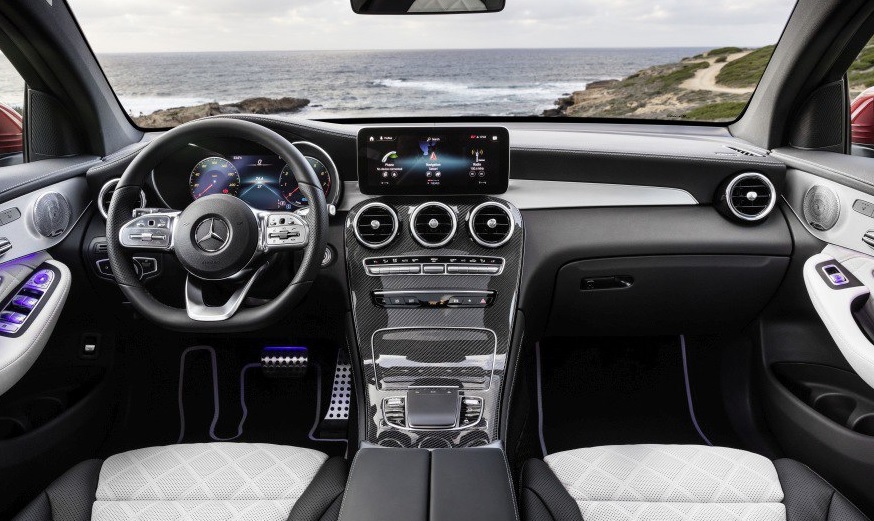 2021 Mercedes GLC Coupe 300d 2.0 4Matic (245 HP) AMG 9G-Tronic Özellikleri - arabavs.com