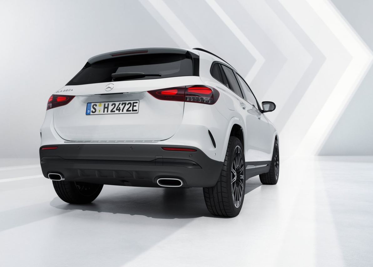 2025 Mercedes GLA Serisi SUV GLA200 1.3 (163 HP) AMG 7G-DCT Özellikleri - arabavs.com