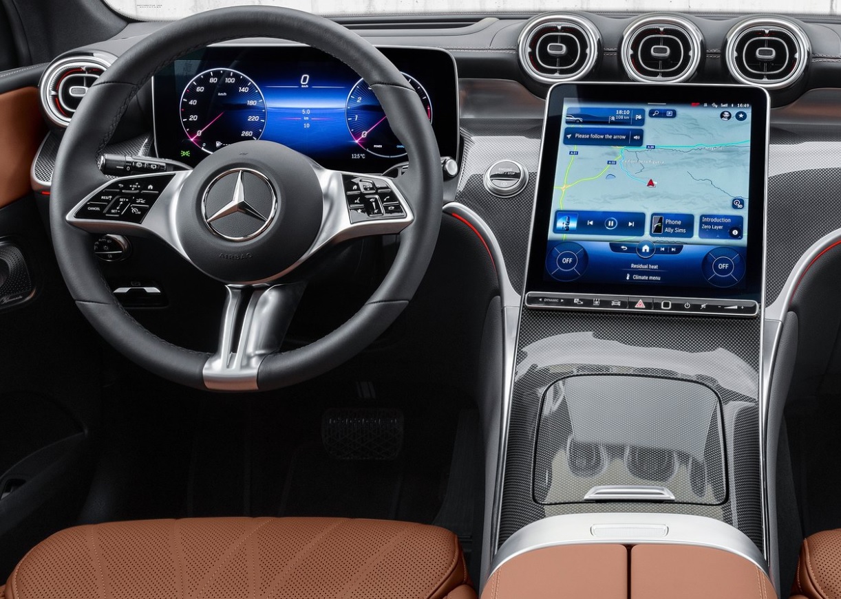 2023 Mercedes GLC 220d 2.0 Edition AMG Karşılaştırması