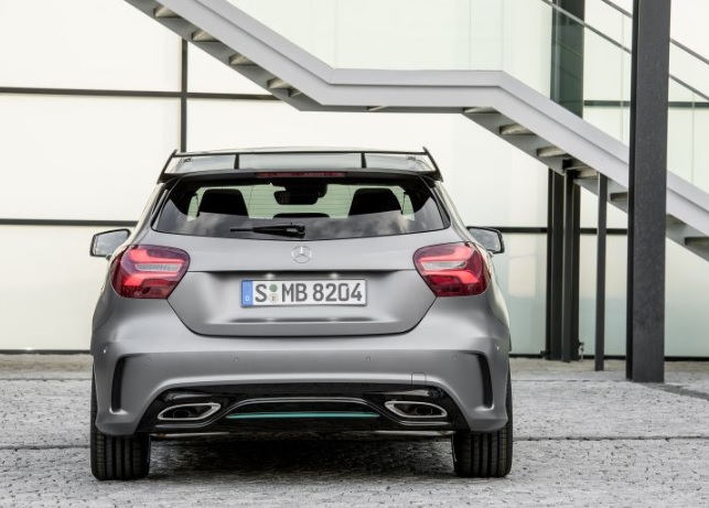 2015 Mercedes A Serisi A180 CDI 1.5 AMG Karşılaştırması